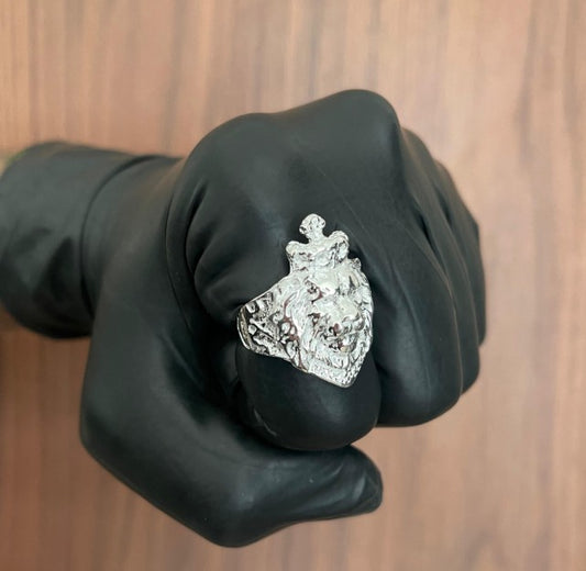 Dedeira exclusiva leão